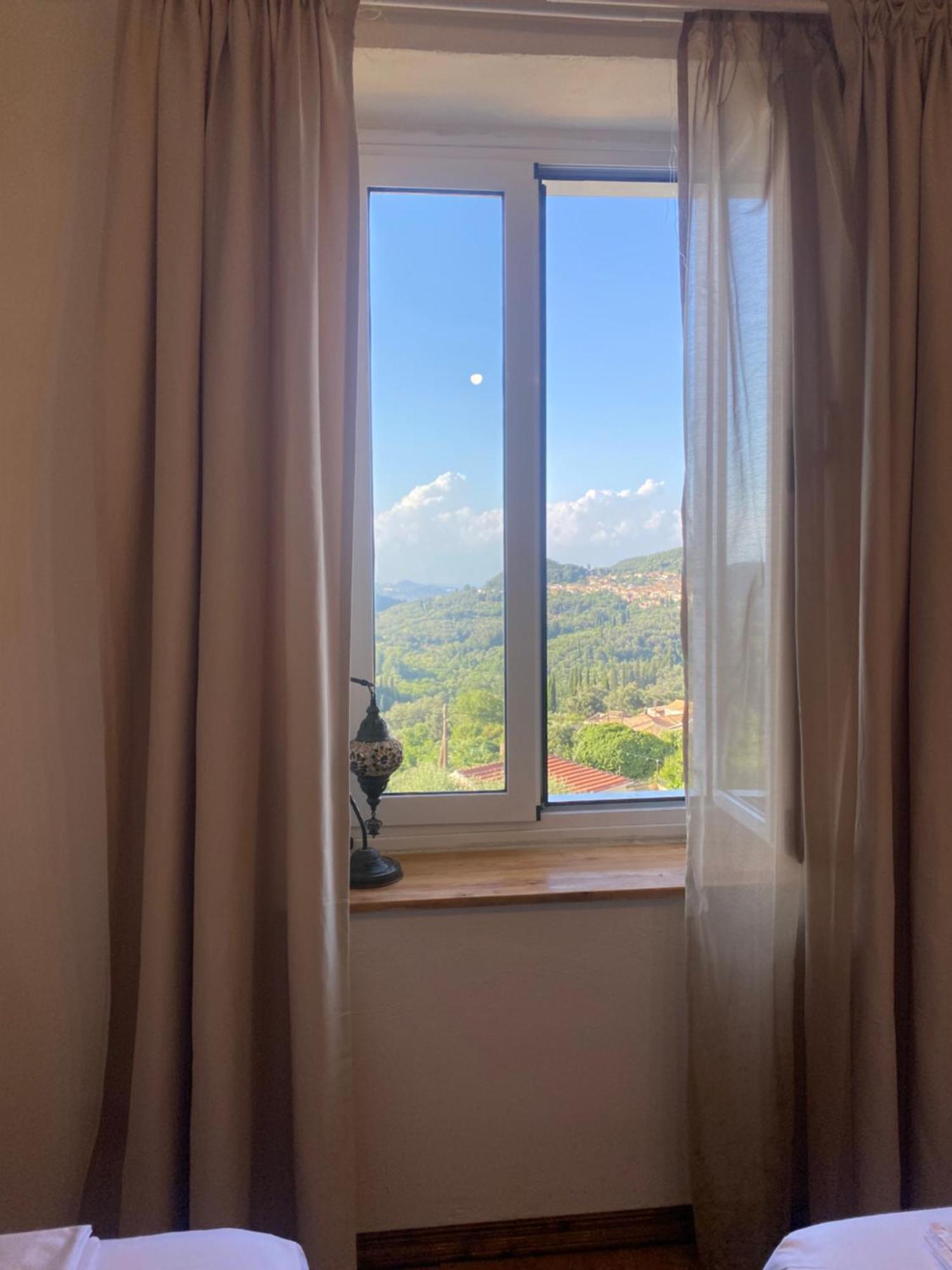 Dinateli - Live Like A Local In Corfu *