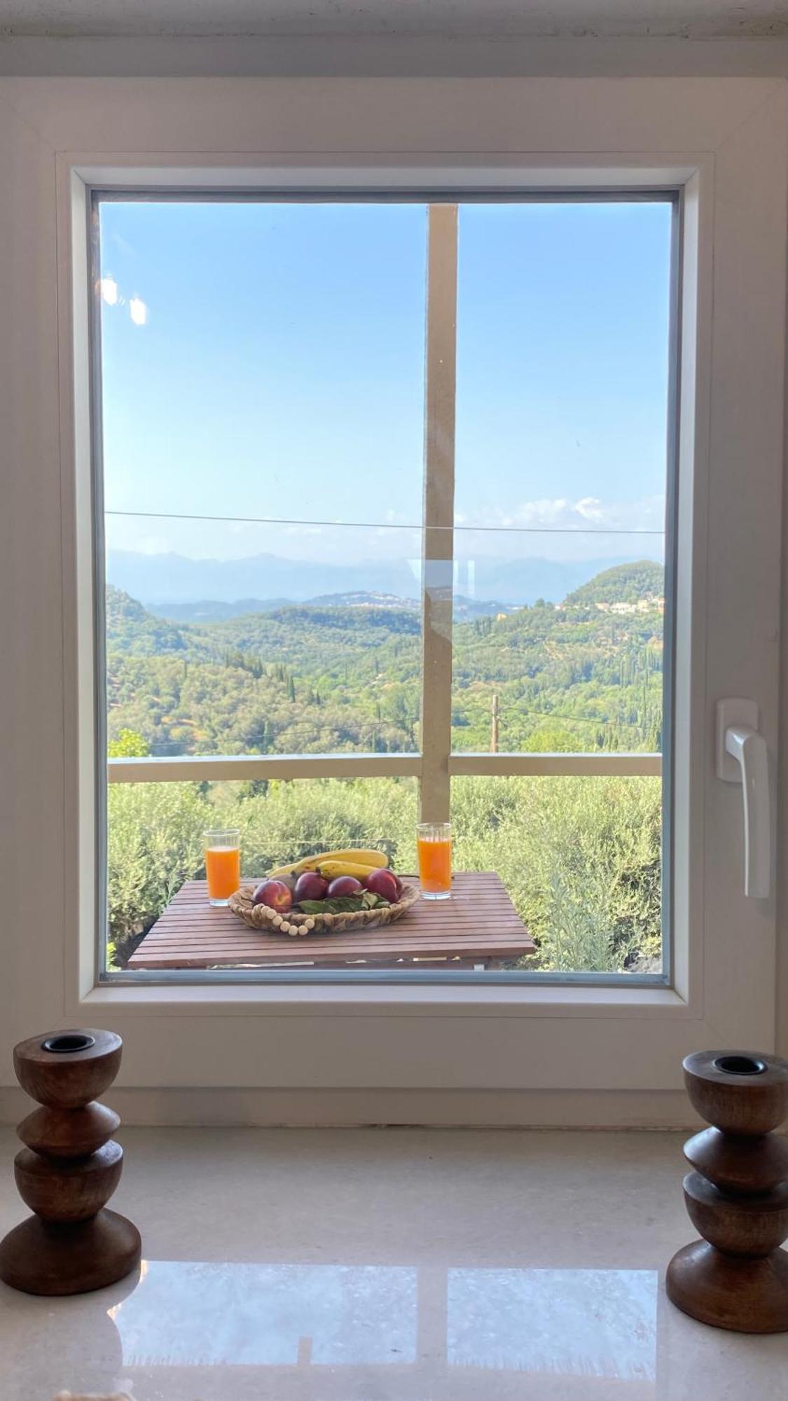 Dinateli - Live Like A Local In Corfu * Kastellanoi (Agios Georgios (Corfu))